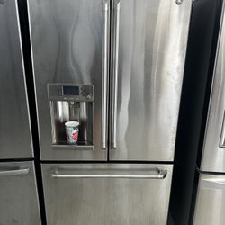 GE Stainless Refrigerator 