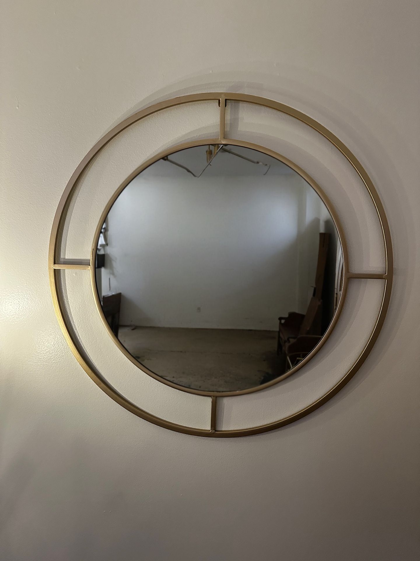 Round Mirror 28 Inch