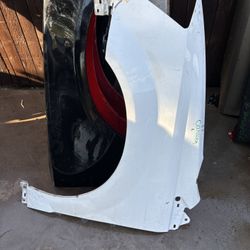 2017 Dodge Caravan LH Fender 