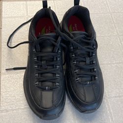 Skechers Woman’s Arch Fit Size 10
