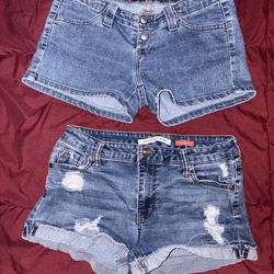 womens jean shorts ($3 each)