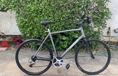 Giant xl escape