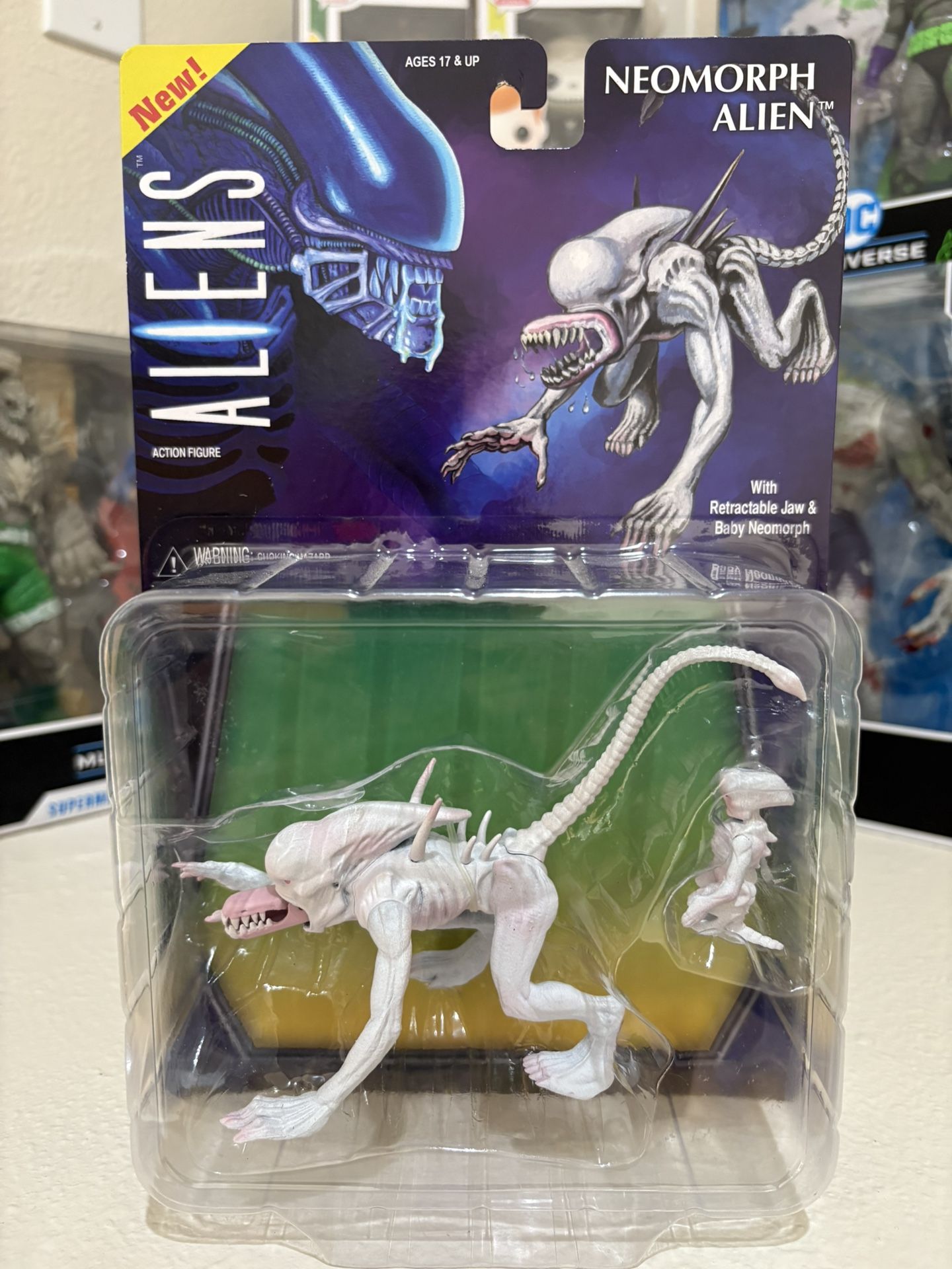 Aliens 👽 Neomorph Alien with Baby