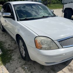 Car Ford 