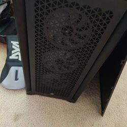 Corsair Case With Corsair Fans And Aio With Mobo