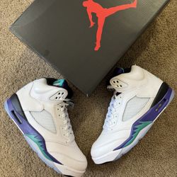🔥Jordan 5 Retro Grape 2025🔥 size 8.5, 9