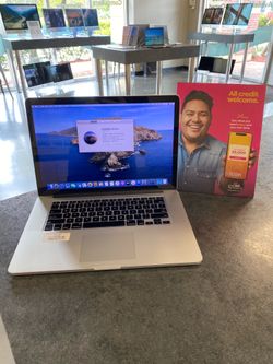 15” MacBook Pro 2.4GHz i7 (Quad Core) - Upgraded 512GB SSD!