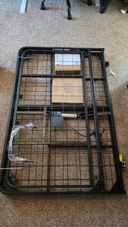 Queen Size Bed Frame (Adjustable)