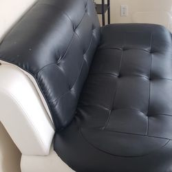 Confortable And Beautiful Couches 