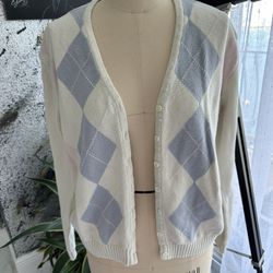 100% Cotton Cardigan Size Medium 