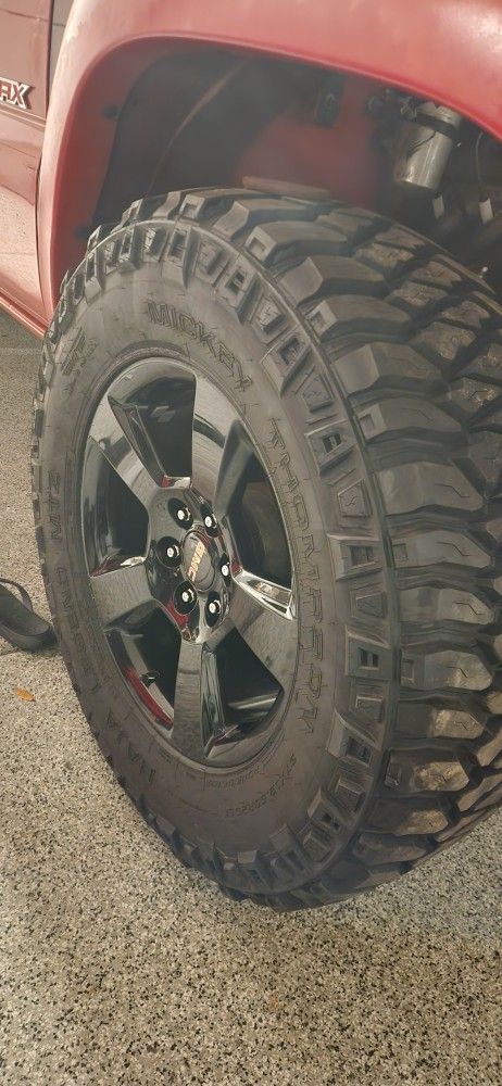 Mikey Thompson Baja Legends37×12.50R20.