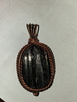 Black tourmaline pendant new & copper necklace chain