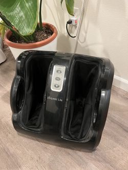 Brookstone OSIM uSqueez Lite Calf Foot Massager for Sale in Seattle WA OfferUp