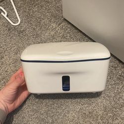 Baby Wipe Holder