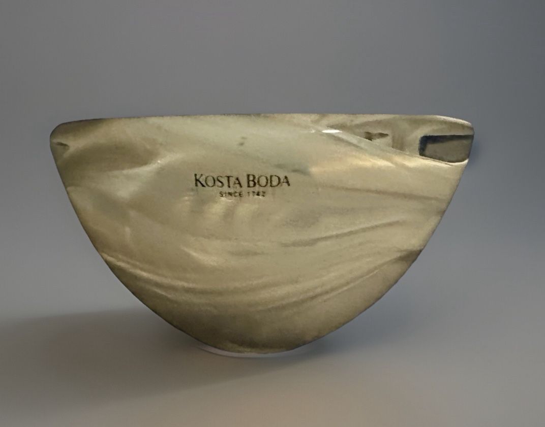 KOSTA BODA White Swirl Art Glass Tealight Votive Candle Holder ATOLL