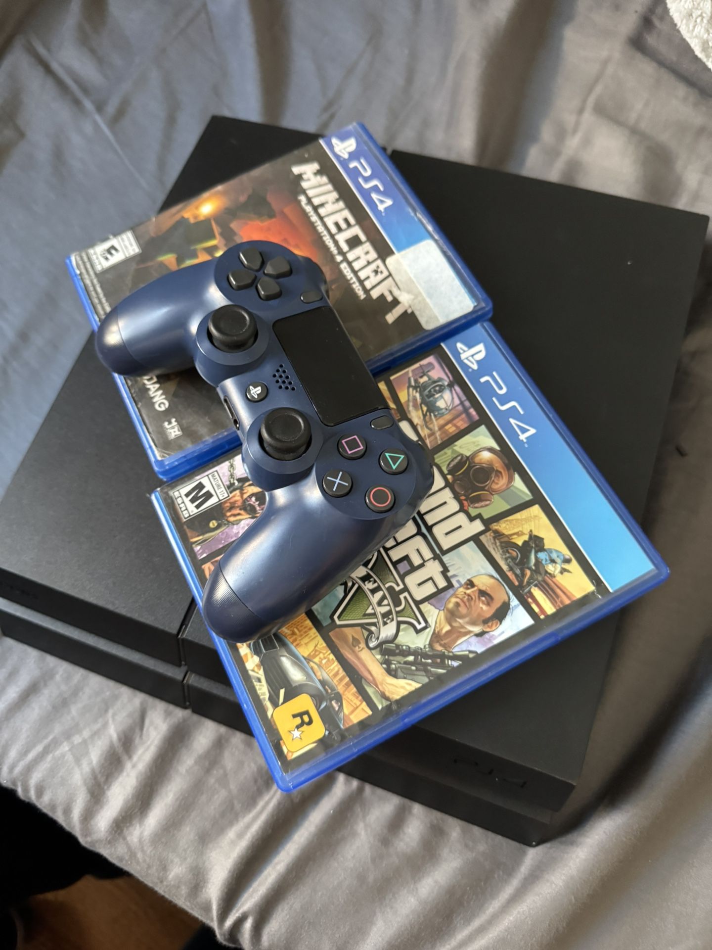 PS4