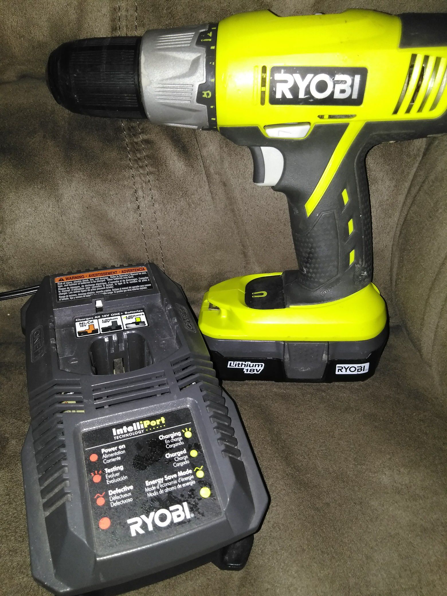 Ryobi 18V. Drill and battery and charger