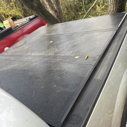 Ford Hard  trunk  bed Cover 5.5