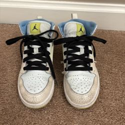 Air Jordan 1 Mid SE PS 'Warped Swoosh' Youth Size 1 Sneakers