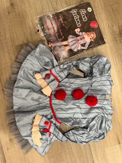 IT costume girls