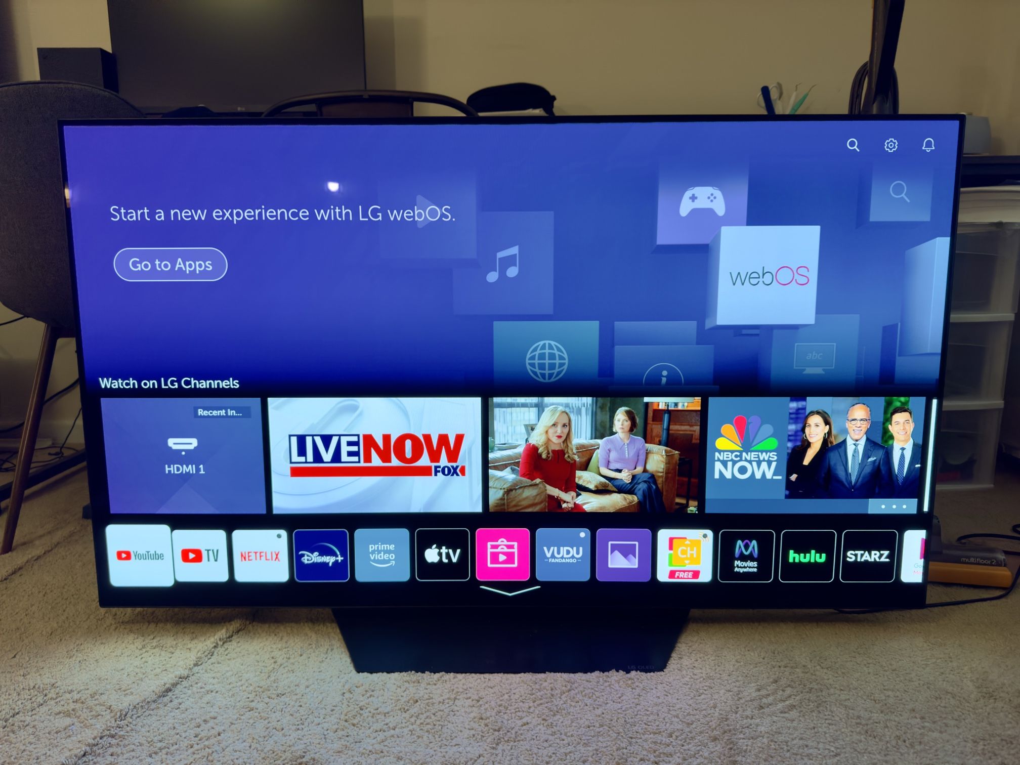 LG OLED55 B9 55” 4K OLED TV with Govee Backlight Installed