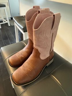 Girls 2-tone boots