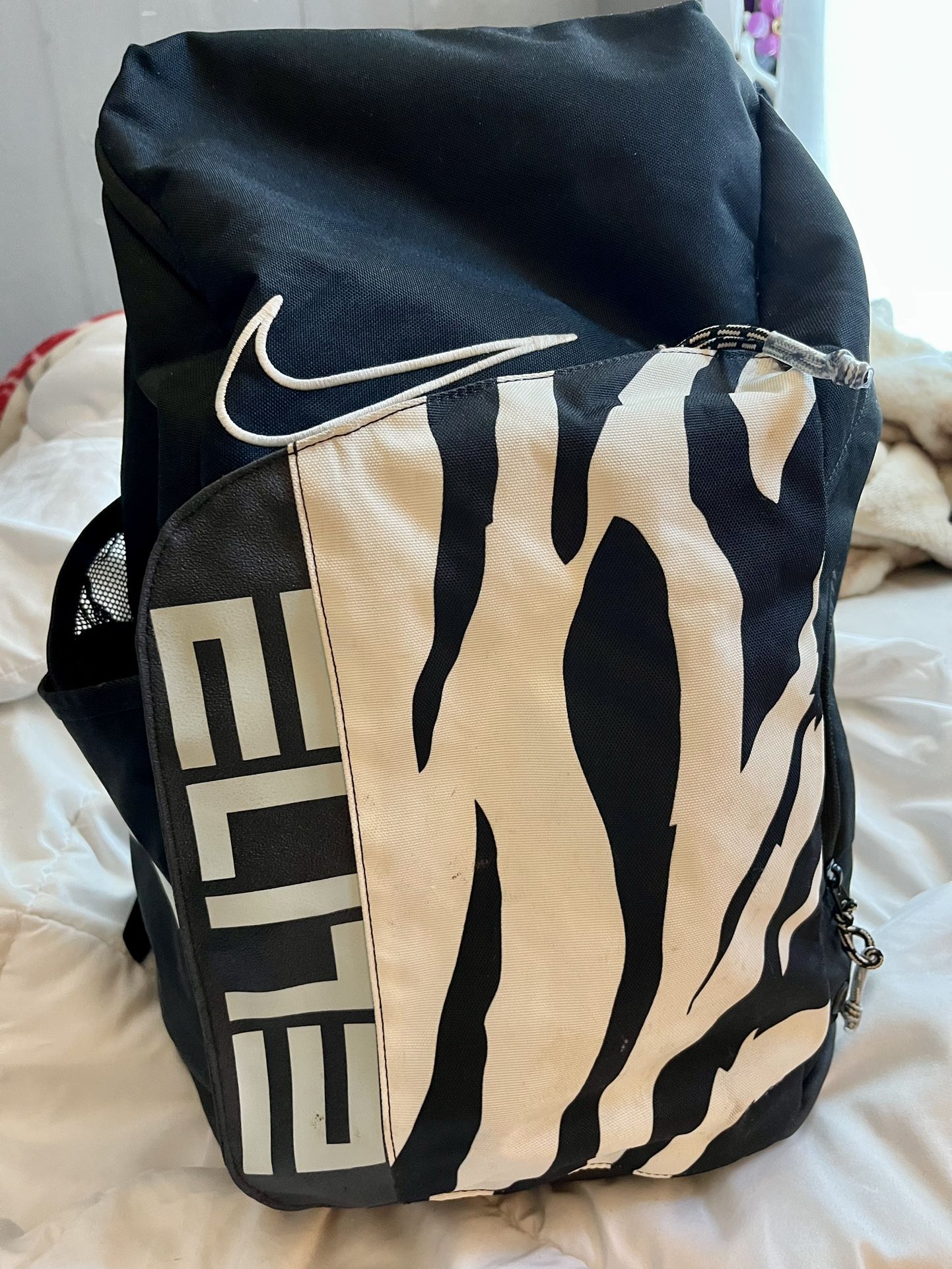 Nike Unisex Hoops Elite Pro Backpack (32L) 