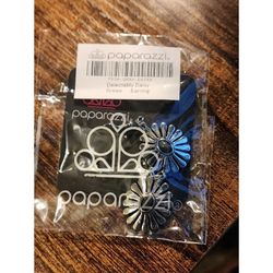Paparazzi "Delectably Daisy" Silver Earrings - Floral Design w/ Green Accent