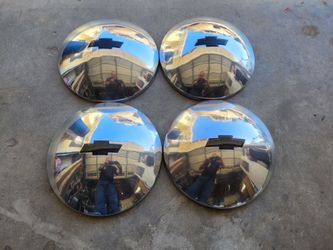 Chevy Bow tie Hubcaps $75