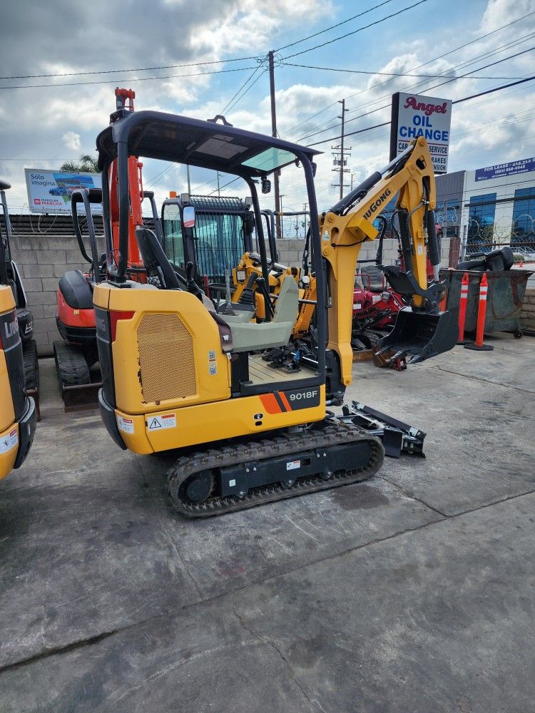 2023 Liugong 9018F Mini Excavator (Unused New)