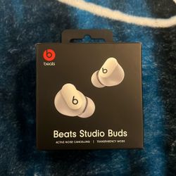 Beats Studio Buds