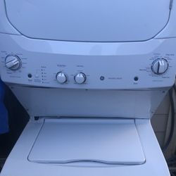 GE Stackable Washer And Gas Dryer 