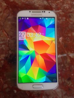 Samsung galaxy s4 NEW!!!