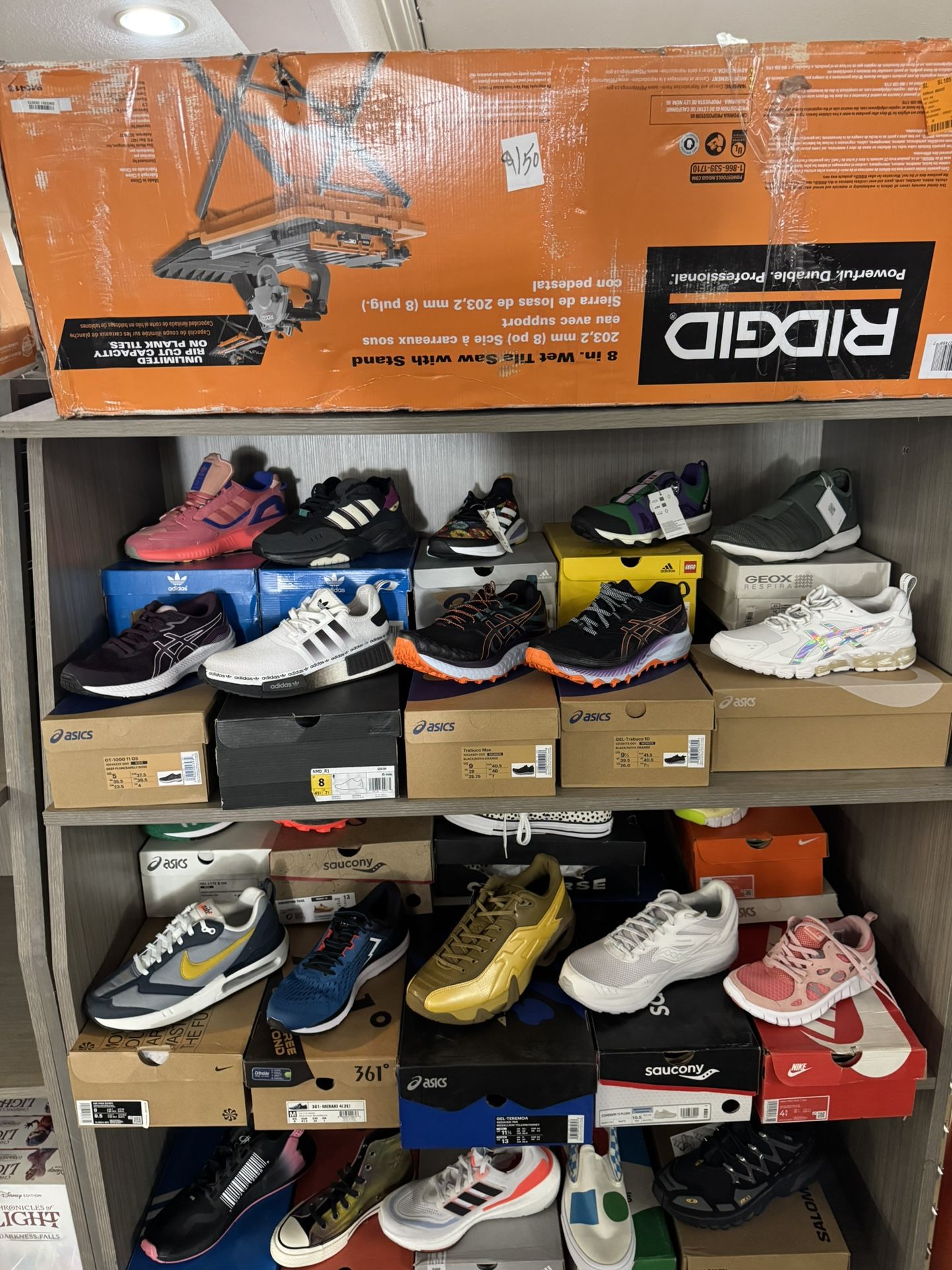 Especially Price Shose