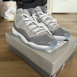 Air Jordan 11 Cool Grey 2021 Grade School Y 7