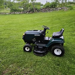 Craftsman Lawn Tractor 