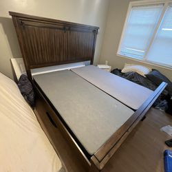 King Size Bed With Dresser $ Mirror.