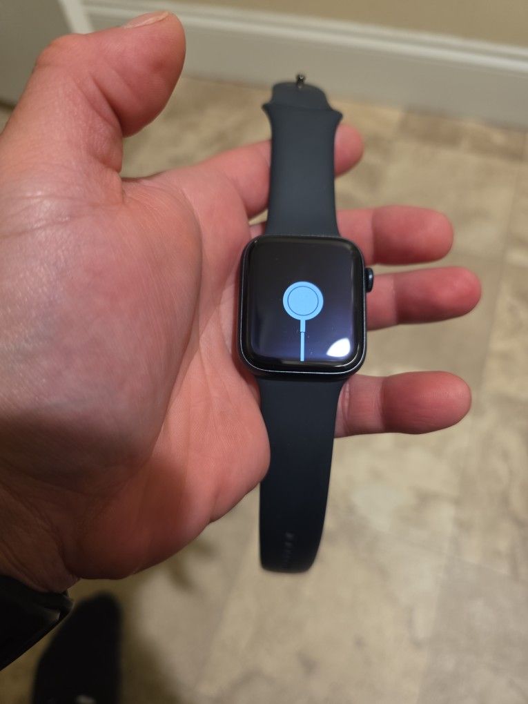 Apple Watch SE 2 44MM