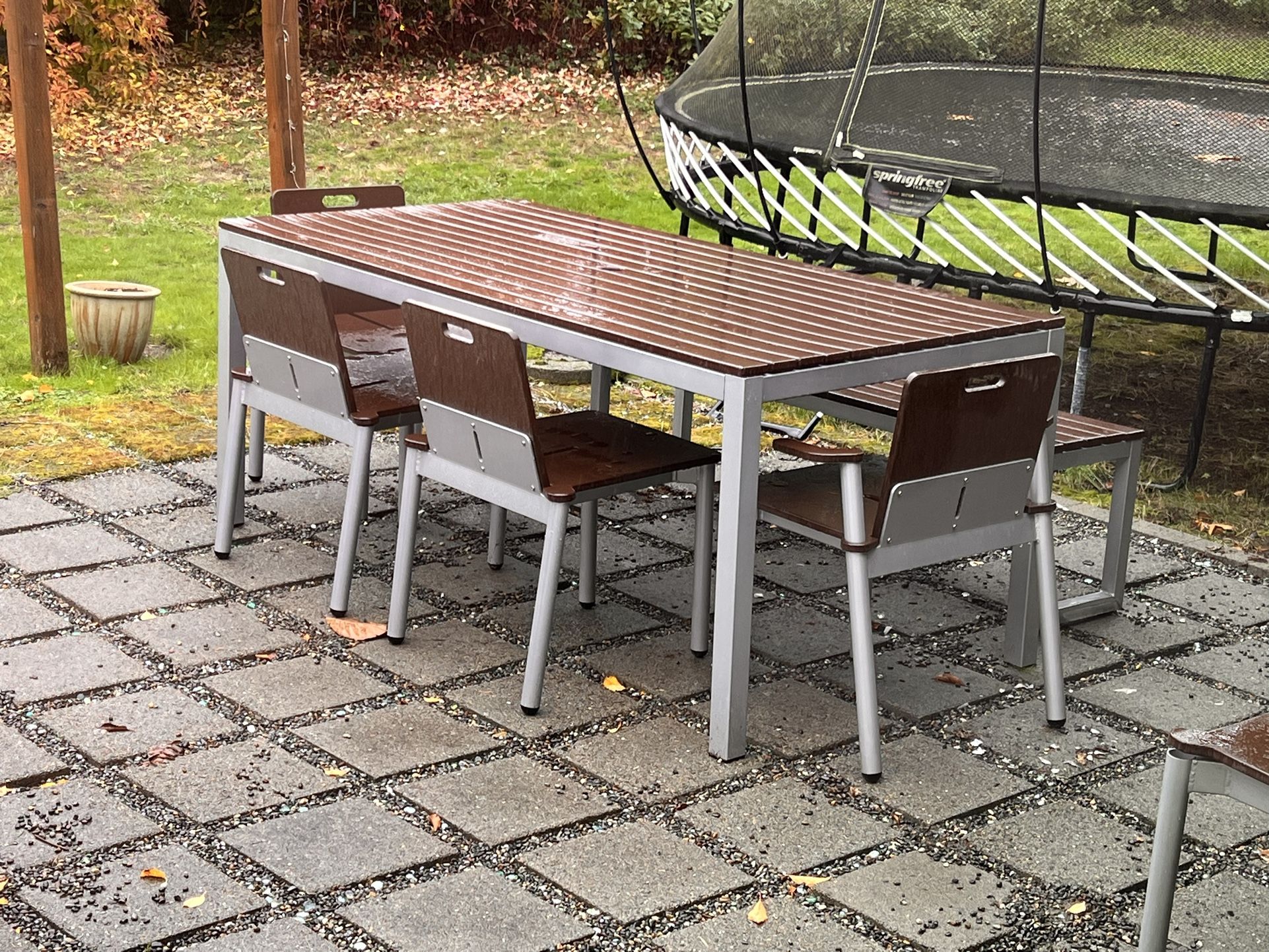Weather Durable Poly Vinyl/Wood and Heavy Aluminum 6 Piece, Outdoor Dining Set