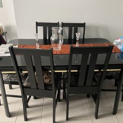 Dining Set 