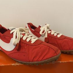 Brand New Nike Moon Shoe SP x Jacquemus Women's Shoes Size: W 8.5 / M 7