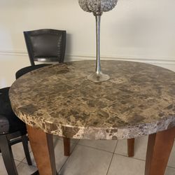 Real granit table 