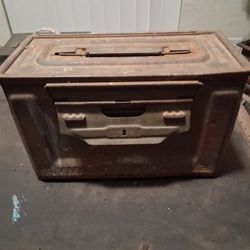 vintage ammo box