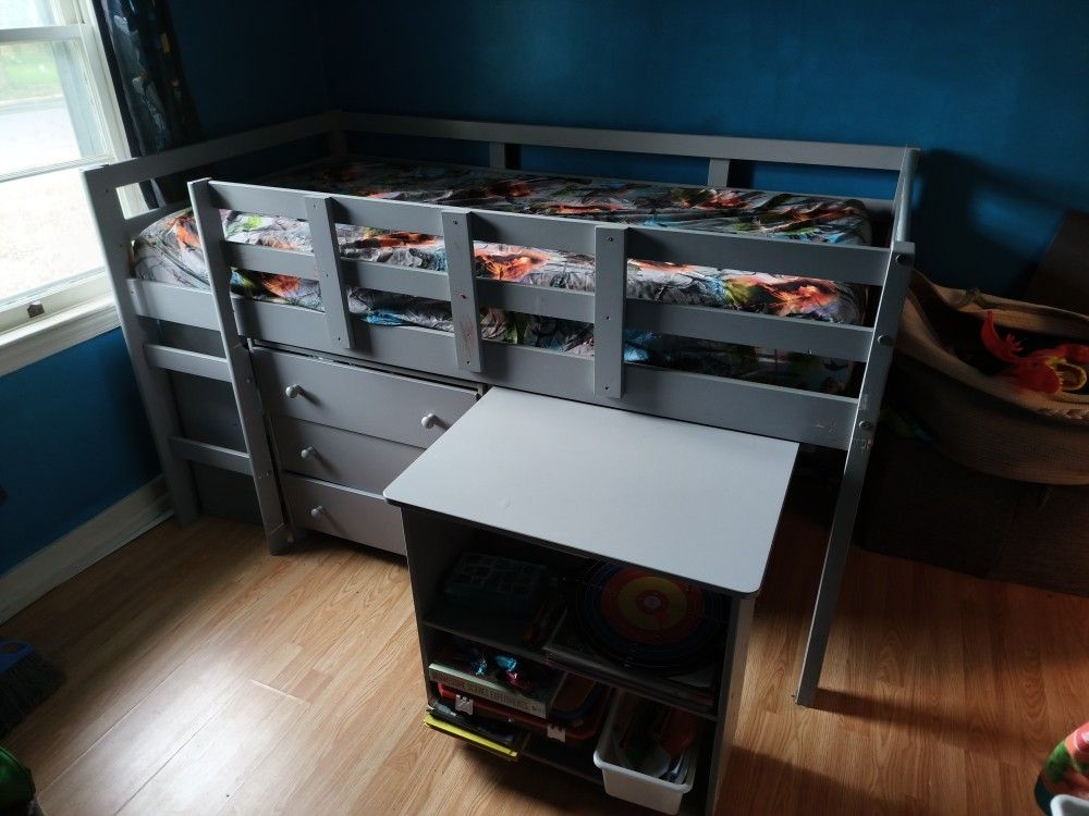 Kids Loft Bed 