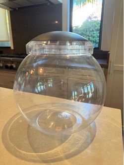 Fish Bowl with LED light and red aquarium gravel/substrate