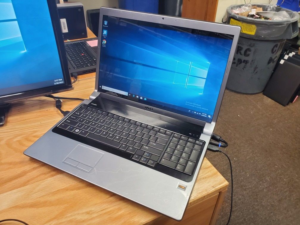 DELL STUDIO 1737 WITH 17.3 INCH SCREEN (INV. D1017)