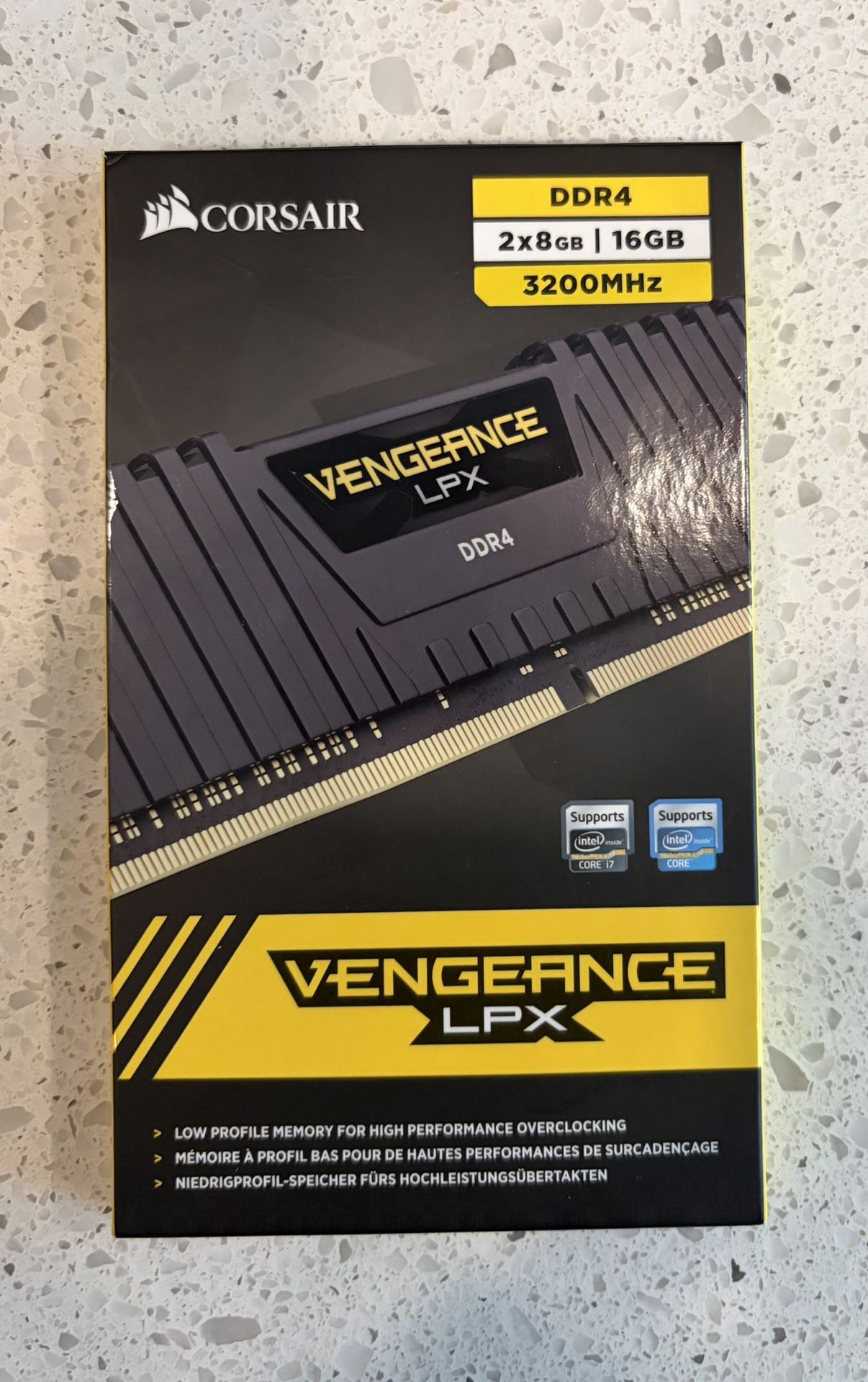 16GB Corsair Vengeance LPX DDR4 3200MHz