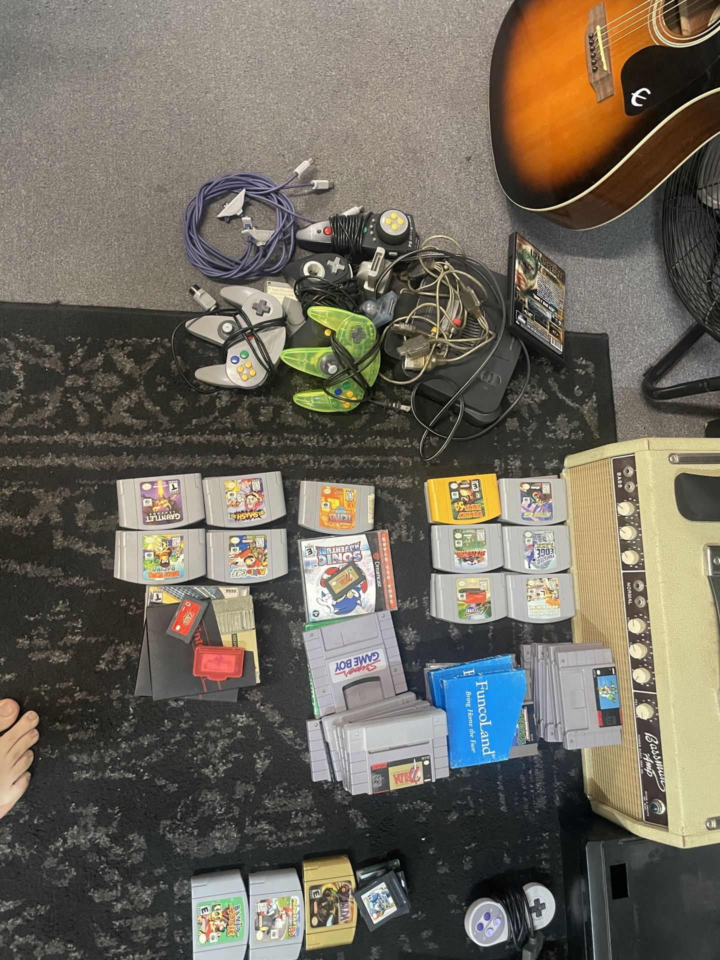 Massive Video Game Collection Nintendo Sega Xbox PlayStation