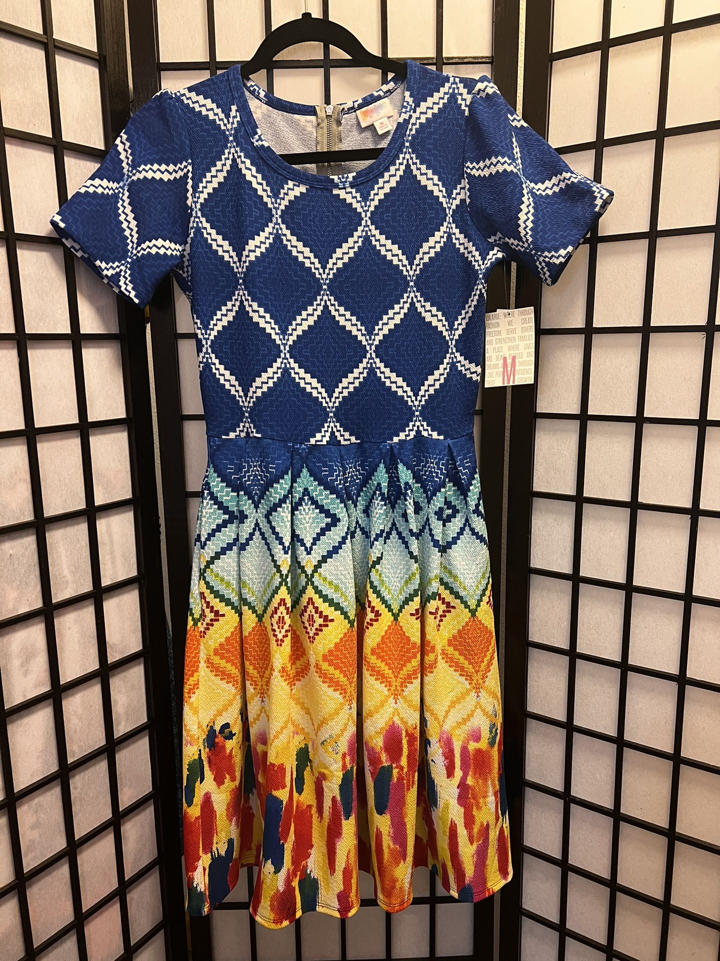 LuLaRoe Amelia M