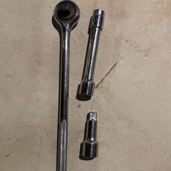 3/4 Inch Drive Big Ratchet And Two Extensions. 